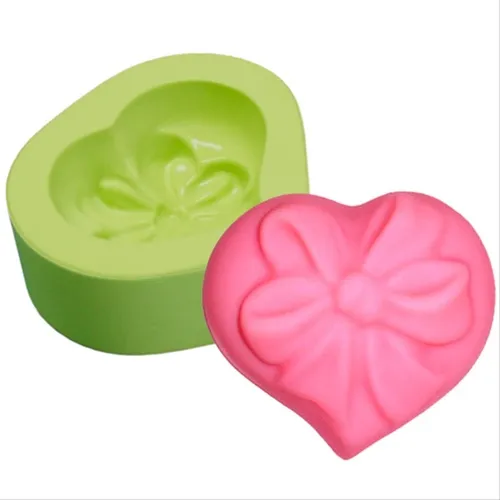 Forma Silicone Sabonete - Coração com Laço Pequeno - 2242