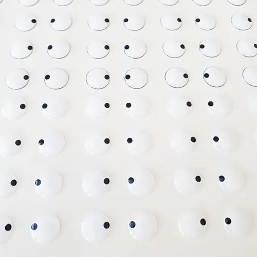 Olhos Resinados Adesivos - ref. 540 - Tam. PP - Cartela com 80 pares - Monicarts