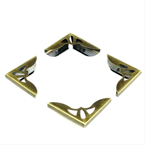 Cantoneira 3,1x3,1cm A54/36 - Ouro Velho - 4 Unidades